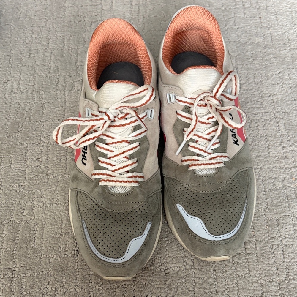 Karhu aria 95 shoe